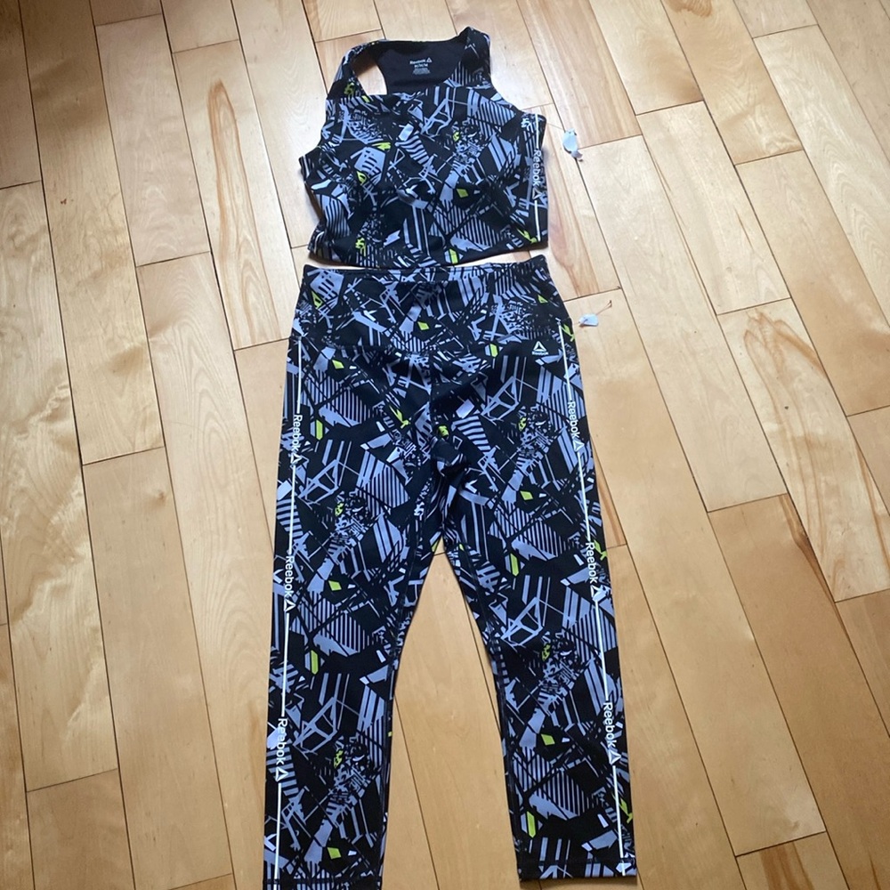 NWOT reebok active set
